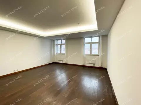 Офис в Санкт-Петербург Невский просп., 68а (121 м)