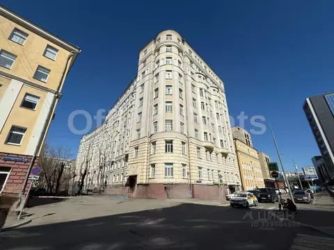 Офис в Москва Малая Пироговская ул., 16 (321 м)