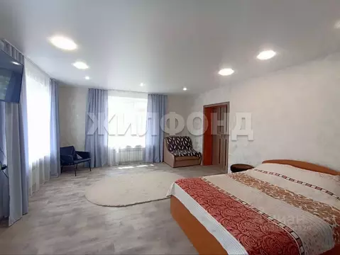 Дом в Хакасия, Усть-Абаканский район, д. Чапаево Советская ул. (85 м)