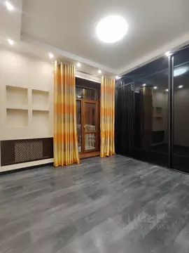 3-к кв. Мурманская область, Мурманск просп. Ленина, 72 (80.0 м)