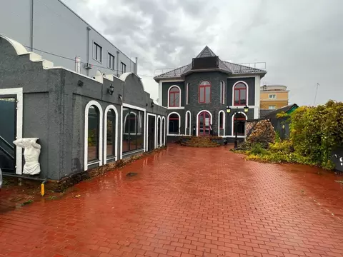 Помещение свободного назначения в Краснодарский край, Краснодар ул. ...