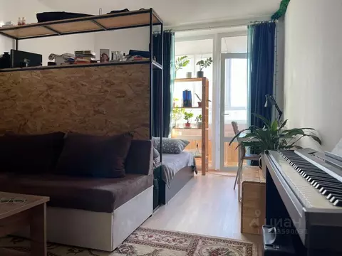 Студия Свердловская область, Екатеринбург ул. Дорожная, 18 (31.0 м)