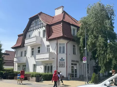 4-к кв. Калининградская область, Зеленоградск ул. Ленина, 12 (136.7 м)