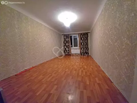 3-комнатная квартира: Волжский, улица Волжской Военной Флотилии, 64 ...