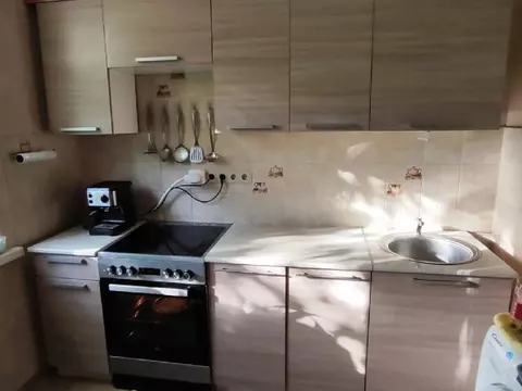 Продается 2-комнатная квартира