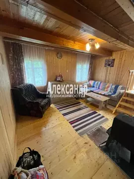 Дом в Ленинградская область, Лужский район, Мшинское с/пос, Мшинская ...