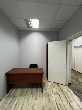 Офис в Санкт-Петербург 6-я Васильевского острова линия, 49 (13 м)