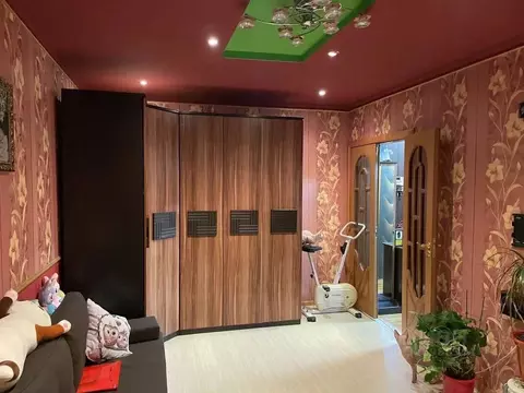 2-к кв. Белгородская область, Белгород 10-й мкр, ул. Спортивная, 7 ...