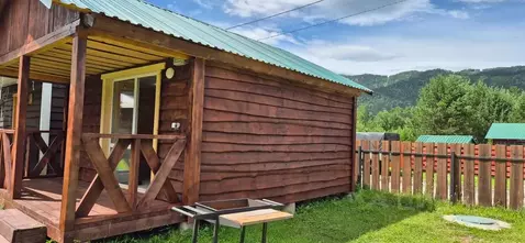 Дом в Алтай, Чемальский район, пос. Усть-Сема ул. Лесная, 2 (20 м)