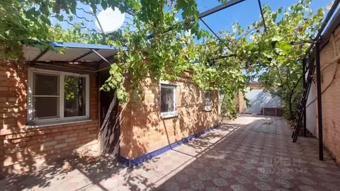 Дом в Краснодарский край, Ейск ул. Павлова (68 м)