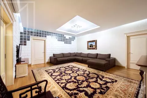 4-к кв. Москва Староволынская ул., 12к5 (161.0 м)