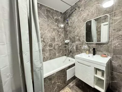 Студия Тюменская область, Тюмень Интернациональная ул., 197А (24.4 м)