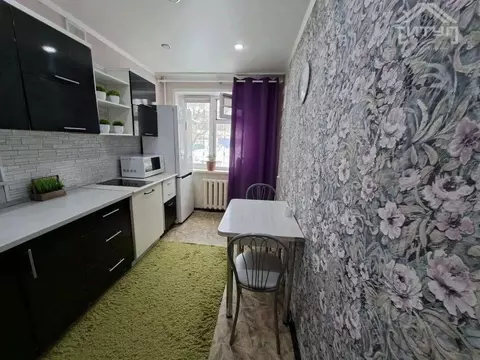 3-к кв. Алтайский край, Барнаул ул. Панфиловцев, 18 (60.0 м)