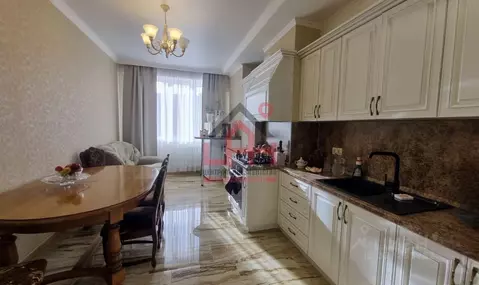 2-к кв. Ставропольский край, Ессентуки ул. Буачидзе, 1к1 (86.2 м)