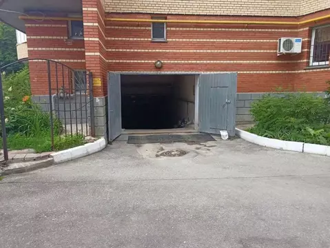 Гараж в Рязанская область, Рязань ул. Радищева, 55 (19 м)