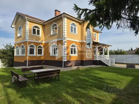 Коттедж в Москва д. Мешково, ул. Родниковая, 184 (300 м)