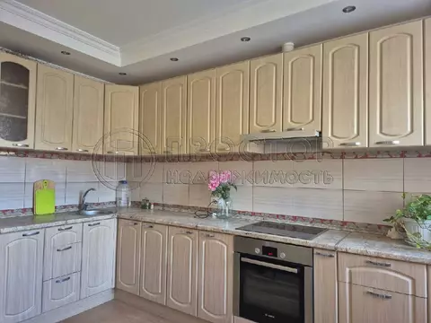 Продается 2-комнатная квартира