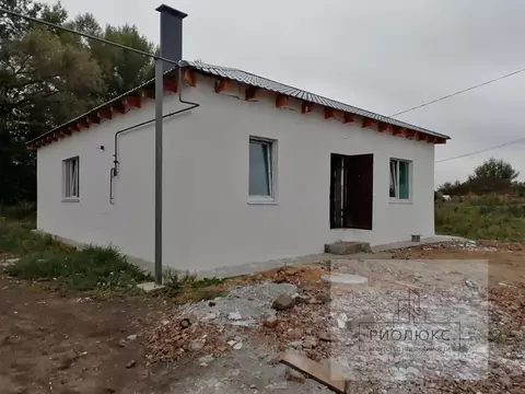 Дом в Челябинская область, с. Агаповка ул. Известковая, 24Б (100 м)