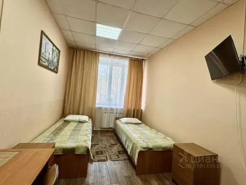 Комната Татарстан, Казань ул. Тази Гиззата, 28 (18.0 м)