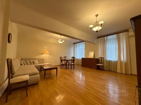 3-к кв. Москва Кутузовский просп., 4/2 (110.0 м)