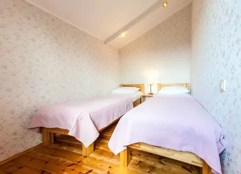 Комната Санкт-Петербург, Санкт-Петербург, Петергоф ул. Дачная, 13