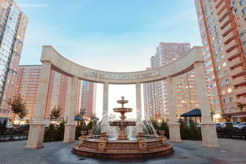 3-комнатная квартира: Краснодар, Боспорская улица, 6 (89.9 м)