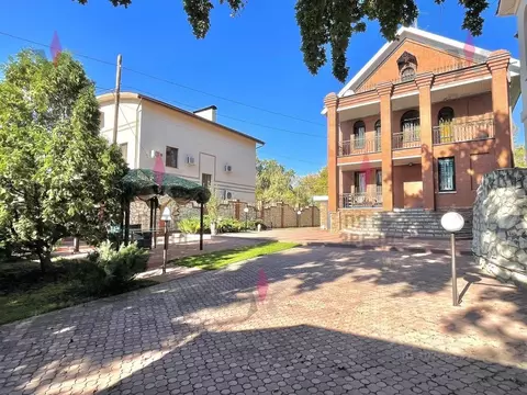 Дом в Самарская область, Самара Травяная ул., 18 (350 м)