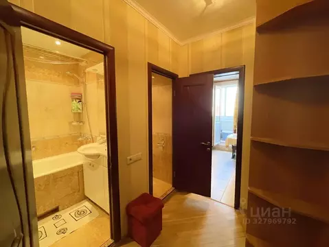 1-к кв. Москва ул. Лавочкина, 44К3 (40.0 м)