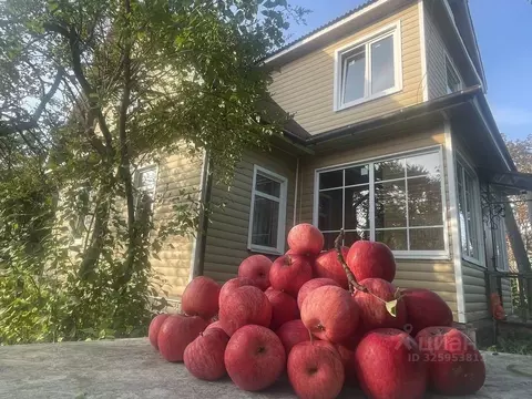 Дом в Ленинградская область, Ломоносовский район, Пениковское с/пос, ...