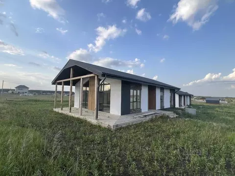 Дом в Свердловская область, Белоярский муниципальный округ, ...