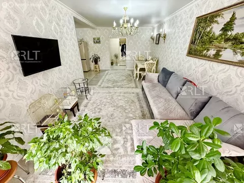 2-комнатная квартира: Махачкала, улица Дженнет Далгата (65 м)