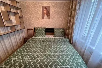 2-к кв. Тюменская область, Тюмень проезд Тихий, 2 (58.0 м)