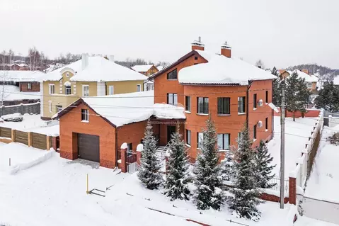 Дом в Мочищенский сельсовет, посёлок Озёрный, микрорайон Солнечный, ...