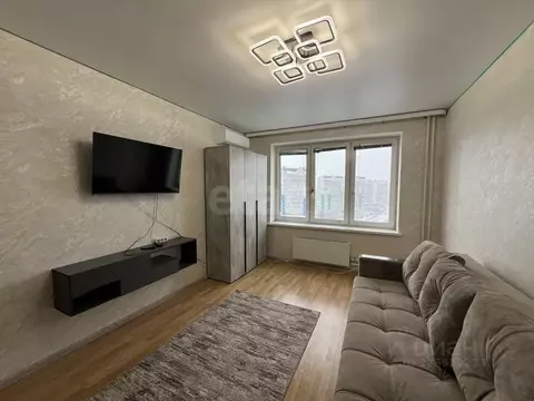 1-к кв. Тюменская область, Тюмень ул. Николая Зелинского, 24 (39.0 м)