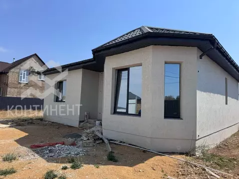 Дом в Крым, Сакский район, с. Лесновка ул. Школьная (135 м)