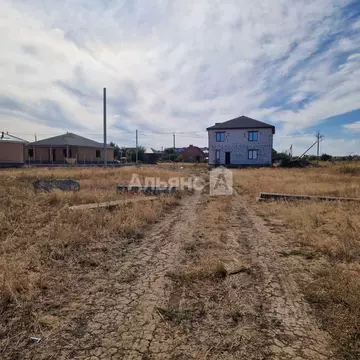Участок в Ростовская область, Волгодонск ул. Виктора Жукова (6.0 сот.)