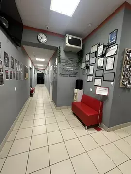 Помещение свободного назначения в Ленинградская область, Гатчина ул. ...