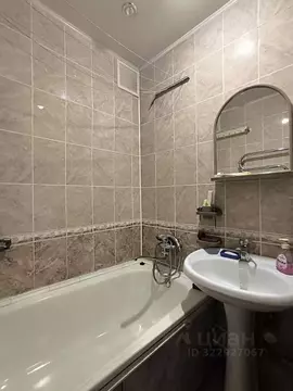 3-к кв. Волгоградская область, Волжский ул. Имени генерала Карбышева, ...