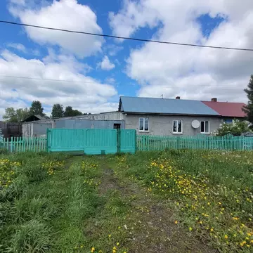 Дом в Кемеровская область, Кемеровский район, пос. Кузбасский ул. ...