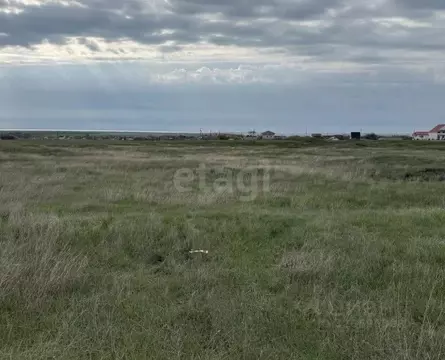 Участок в Крым, Ленинский район, Семисотское с/пос, с. Каменское ул. ...