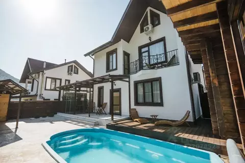 Дом в Краснодарский край, Сочи городской округ, с. Монастырь ул. ...