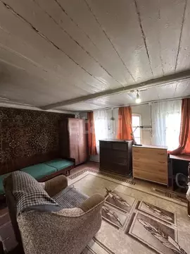 Дом в Воронежская область, Павловский район, Петровское с/пос, д. ...