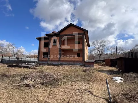 Дом в Челябинская область, Копейск ул. Тореза, 8 (600 м)