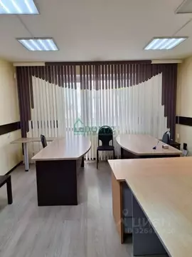 Помещение свободного назначения в Тюменская область, Тобольск 4-й мкр, ...