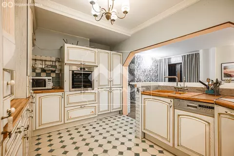 3-комнатная квартира: Санкт-Петербург, Варшавская улица, 19к2 (86.5 м)