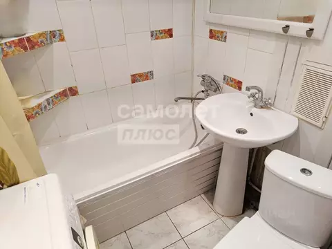 3-к кв. Рязанская область, Рязань ул. Белякова, 10 (54.9 м)