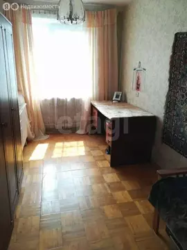 4-комнатная квартира: Челябинск, улица Молодогвардейцев, 65А (78 м)