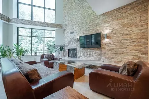 Дом в Московская область, Химки городской округ, д. Жигалово  (720 м)