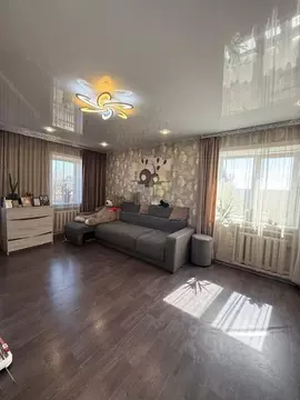 Дом в Иркутская область, Иркутский муниципальный округ, с. Оек ул. ...