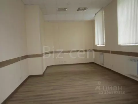 Офис в Санкт-Петербург 6-я Васильевского острова линия, 63 (38 м)